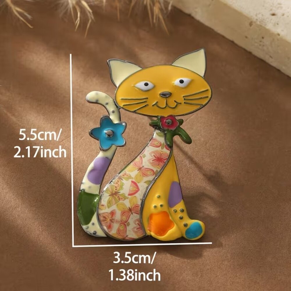 Smiling Cat Brooch - Picture 4 of 4